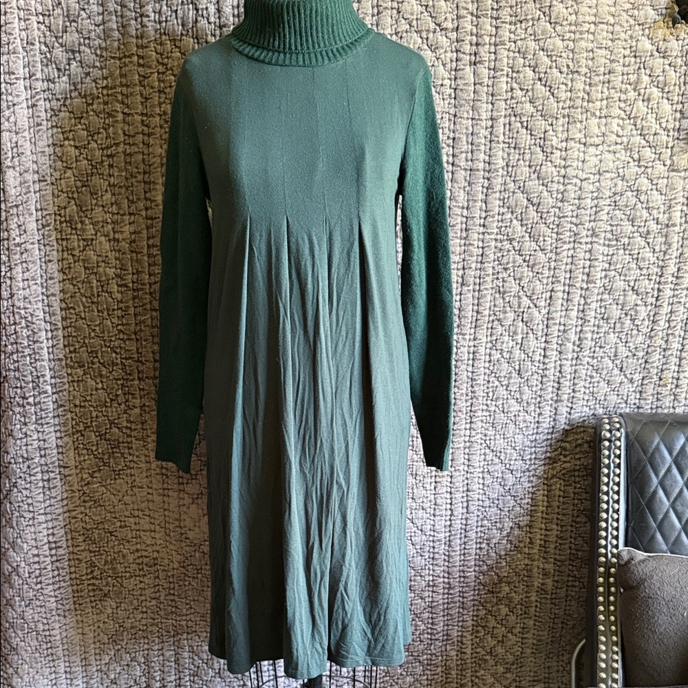 Chic Forest Green Long Sleeve Dress
